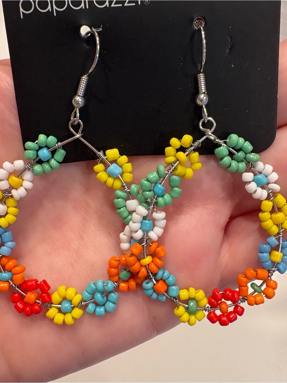 Paparazzi Festively Flower Child Boho Beaded Daisy Hoop Earrings Multicolor. - Picture 2 of 6